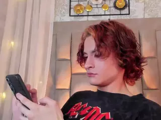 Even-Salvatore's Live Sex Cam Show