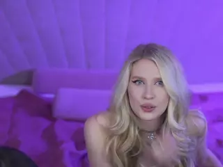 ReginaSweet054's Live Sex Cam Show