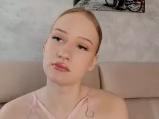 VeronaBiers's Live Sex Cam Show