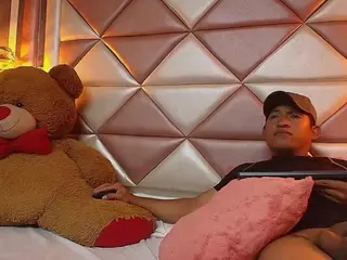 honeys-fx's Live Sex Cam Show