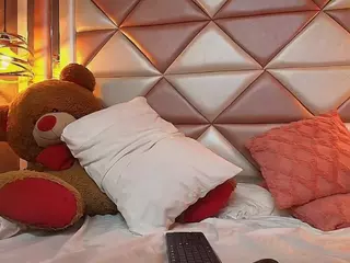 honeys-fx's Live Sex Cam Show