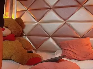 honeys-fx's Live Sex Cam Show