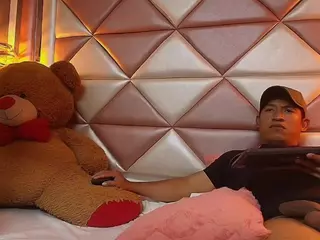 honeys-fx's Live Sex Cam Show
