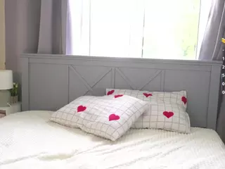 Lina's Live Sex Cam Show