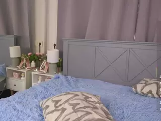 Lina's Live Sex Cam Show