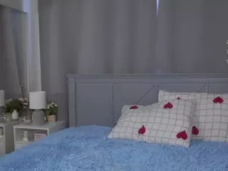 Lina's Live Sex Cam Show