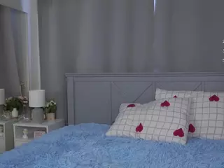 Lina's Live Sex Cam Show