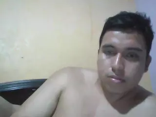 juanalber010's Live Sex Cam Show