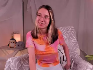 MilaMounberry's Live Sex Cam Show