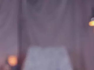 MilaMounberry's Live Sex Cam Show