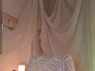 MilaMounberry's Live Sex Cam Show