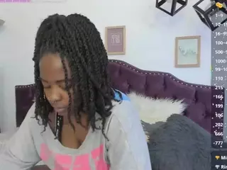 aleja17xxx's Live Sex Cam Show