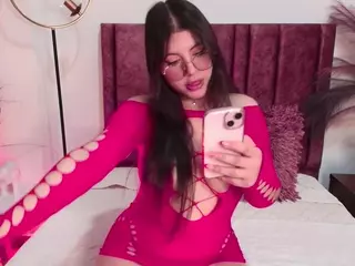 AlessaRoma's Live Sex Cam Show