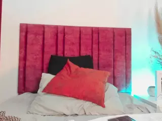 AlessaRoma's Live Sex Cam Show