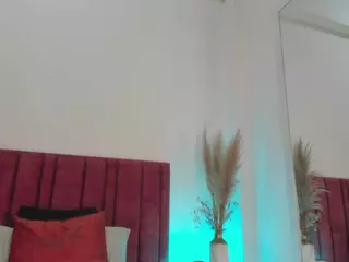 AlessaRoma's Live Sex Cam Show
