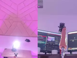 Dolly-Mae's Live Sex Cam Show