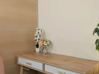 EdlaCowee's Live Sex Cam Show