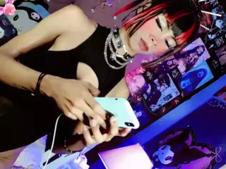 Jadee-Williamss's Live Sex Cam Show