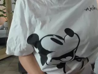 sophia-martinezz's Live Sex Cam Show