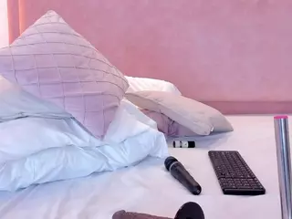 sophiawhitee's Live Sex Cam Show