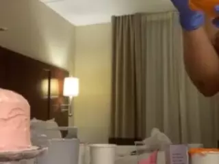 UninspiredLove's Live Sex Cam Show