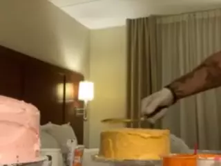 UninspiredLove's Live Sex Cam Show