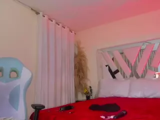 zully-jones's Live Sex Cam Show