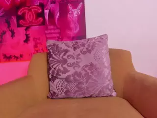 annie-russel's Live Sex Cam Show
