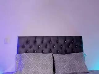 AnnyArango's Live Sex Cam Show