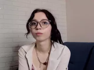 LucettaBiers's Live Sex Cam Show