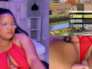 Mhia-Rey's Live Sex Cam Show