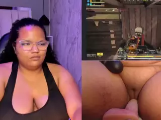 Mhia-Rey's Live Sex Cam Show