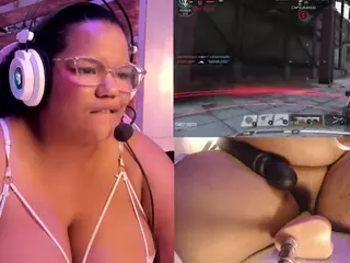 Mhia-Rey's Live Sex Cam Show
