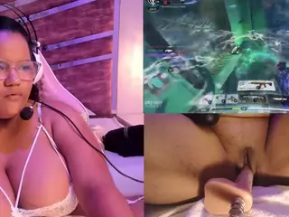 Mhia-Rey's Live Sex Cam Show