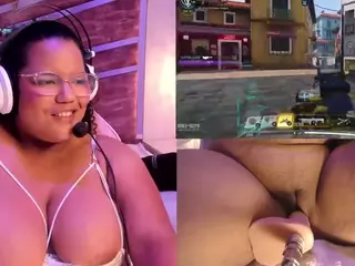 Mhia-Rey's Live Sex Cam Show
