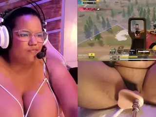 Mhia-Rey's Live Sex Cam Show