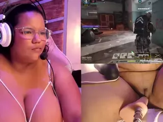 Mhia-Rey's Live Sex Cam Show