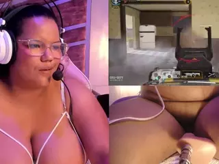Mhia-Rey's Live Sex Cam Show