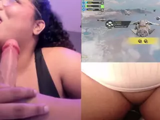 Mhia-Rey's Live Sex Cam Show