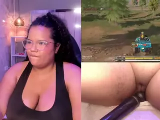 Mhia-Rey's Live Sex Cam Show