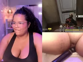 Mhia-Rey's Live Sex Cam Show