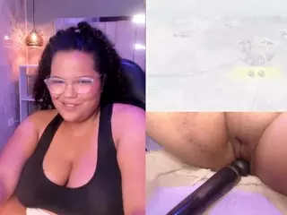 Mhia-Rey's Live Sex Cam Show