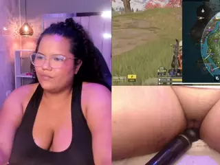 Mhia-Rey's Live Sex Cam Show