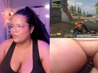 Mhia-Rey's Live Sex Cam Show