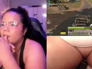 Mhia-Rey's Live Sex Cam Show