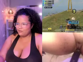 Mhia-Rey's Live Sex Cam Show