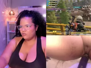 Mhia-Rey's Live Sex Cam Show