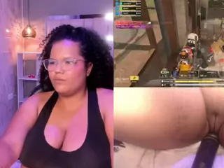 Mhia-Rey's Live Sex Cam Show