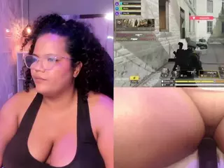 Mhia-Rey's Live Sex Cam Show