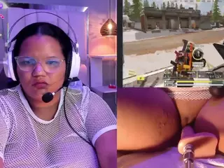 Mhia-Rey's Live Sex Cam Show